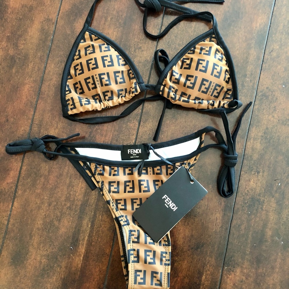 FF bikini